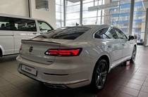 Volkswagen Arteon R-Line