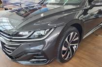 Volkswagen Arteon R-Line