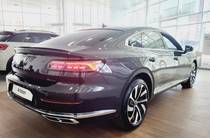 Volkswagen Arteon R-Line