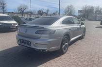 Volkswagen Arteon R-Line