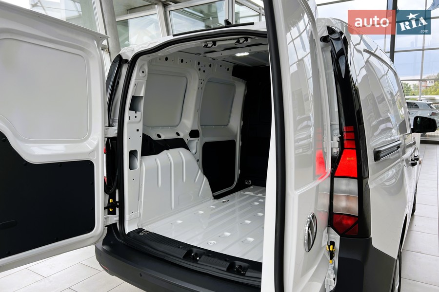 Volkswagen Caddy - фото 12