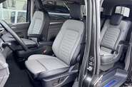 Volkswagen Caravelle Premium