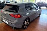 Volkswagen Golf GTI Base