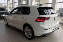 Volkswagen Golf Base