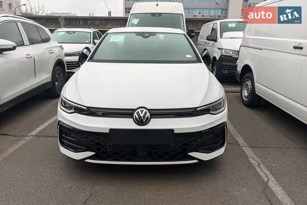 Volkswagen Golf R-Line