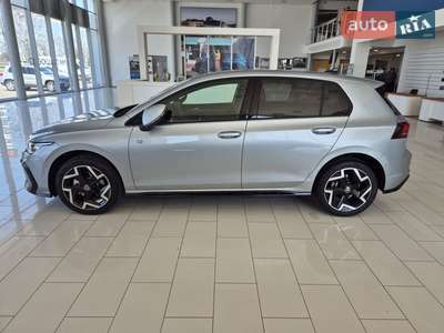 Volkswagen Golf 2025 R-Line 1.4 TSI AТ (150 к.с.)