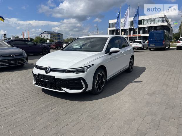 Volkswagen Golf 2025