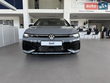 Volkswagen Golf 2025