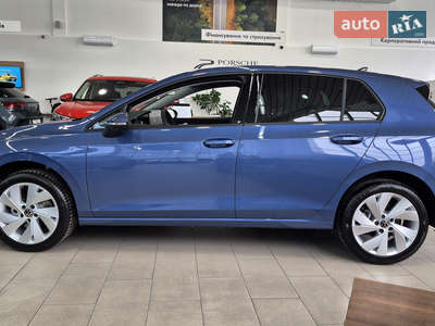 Volkswagen Golf 2025 Life