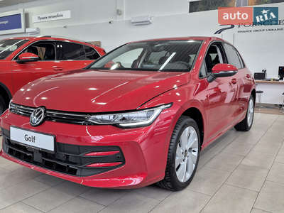 Volkswagen Golf 2024 Life