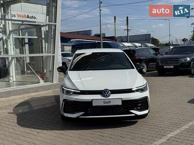 Volkswagen Golf 2025 R-Line