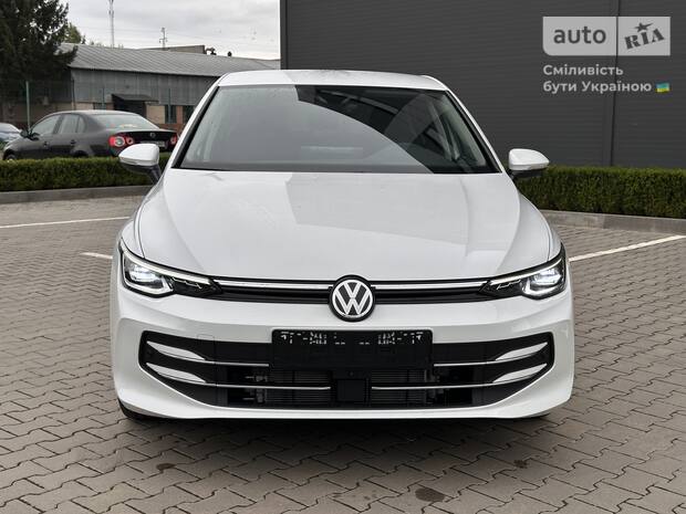 Volkswagen Golf 2025