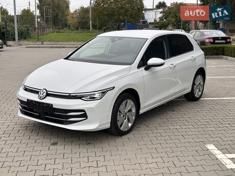 Volkswagen Golf 2025