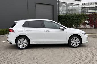 Volkswagen Golf 2025 Style