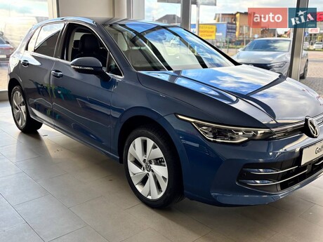 Volkswagen Golf 2025