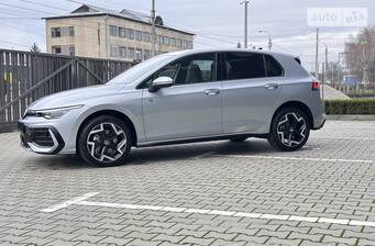 Volkswagen Golf 2025 R-Line