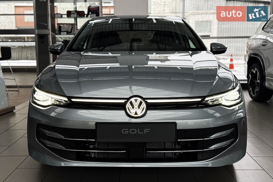 Volkswagen Golf - фото 1
