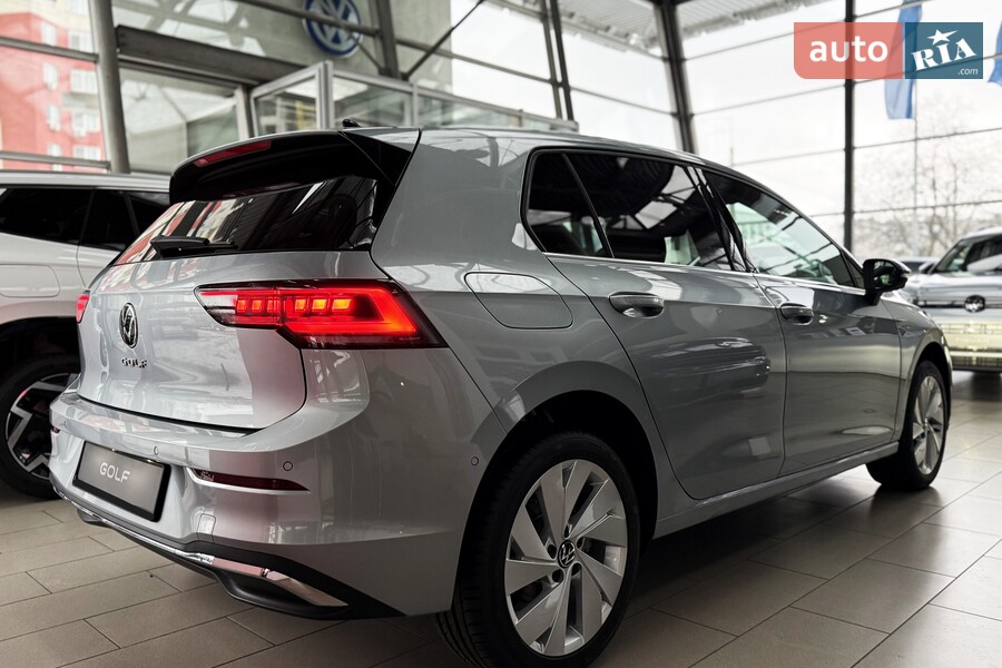 Volkswagen Golf - фото 4