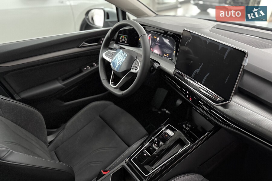 Volkswagen Golf - фото 19