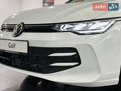 Новый Volkswagen Golf 2025 - фото 3