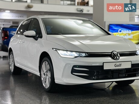 Volkswagen Golf 2025