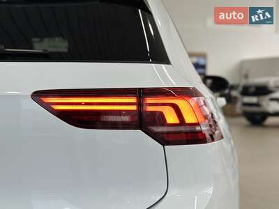 Новый Volkswagen Golf 2025 - фото 5