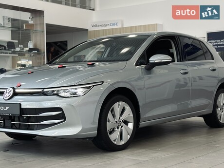 Volkswagen Golf 2025