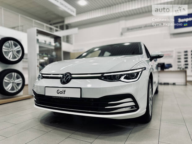 Volkswagen Golf 2025