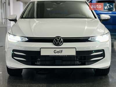 Новый Volkswagen Golf 2025 - фото 2