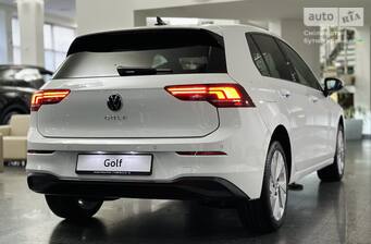 Volkswagen Golf 2025 Life