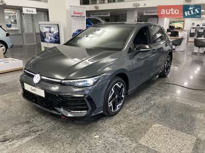 Volkswagen Golf 2025 R-Line