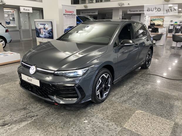 Volkswagen Golf 2025