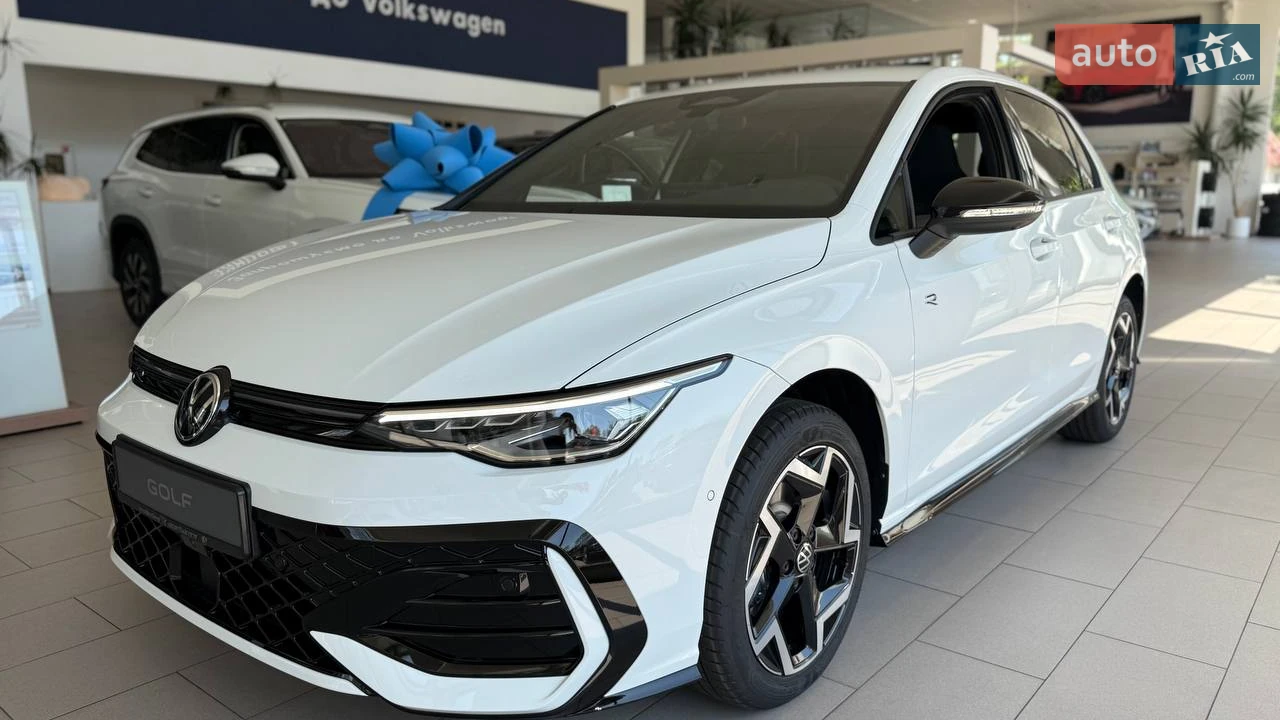 Volkswagen Golf R-Line