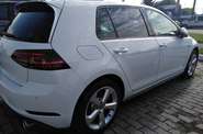 Volkswagen Golf Base