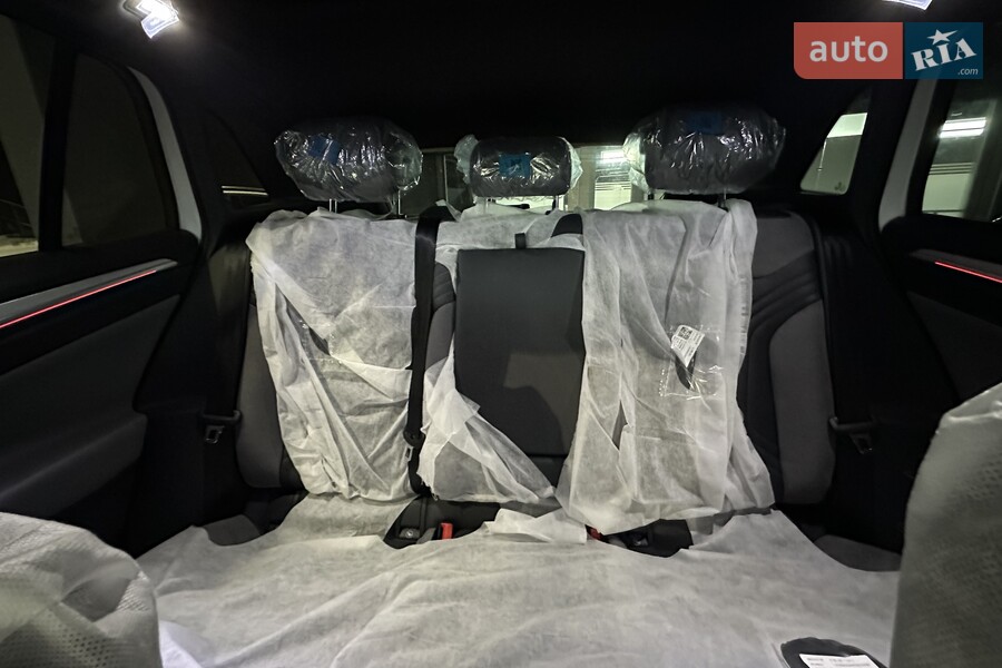 Volkswagen ID.4 Crozz - фото 32