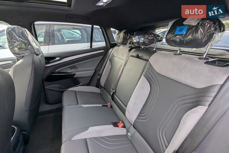 Volkswagen ID.4 Crozz - фото 22