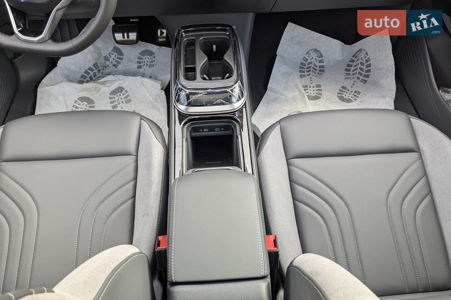 Volkswagen ID.4 Crozz - фото 26