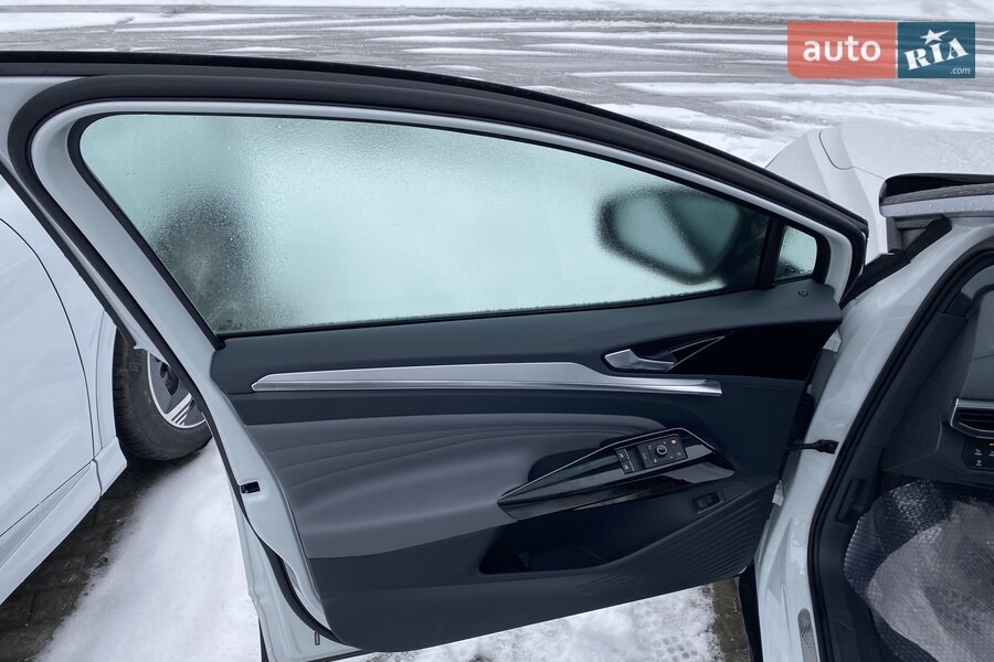 Volkswagen ID.4 Crozz - фото 18