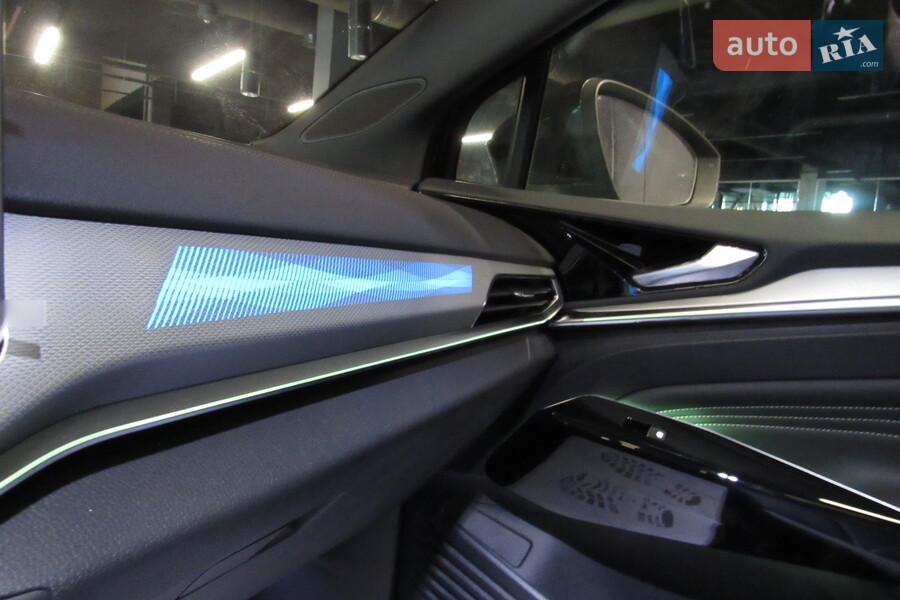 Volkswagen ID.4 Crozz - фото 17