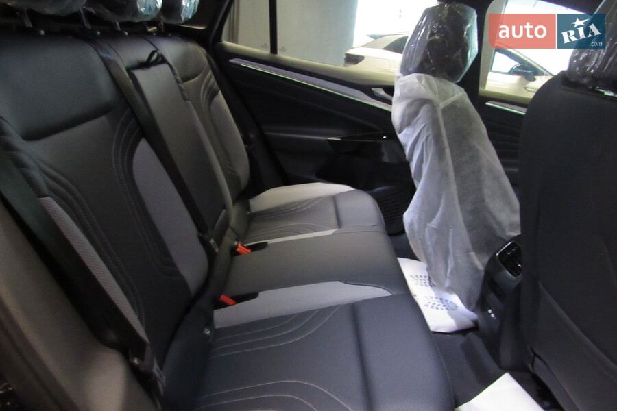 Volkswagen ID.4 Crozz - фото 19