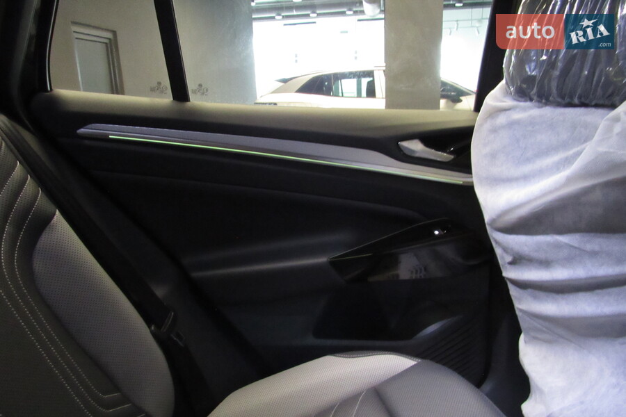 Volkswagen ID.4 Crozz - фото 20