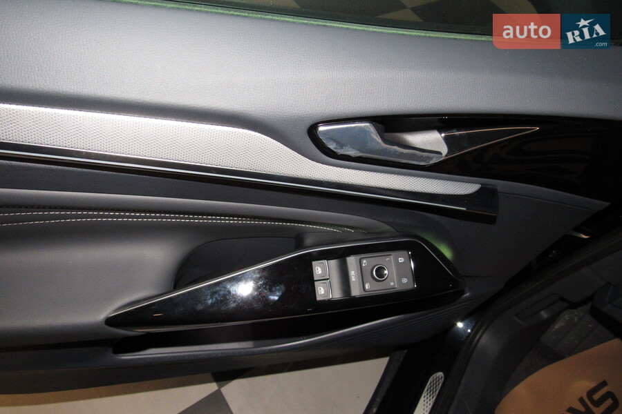 Volkswagen ID.4 Crozz - фото 25