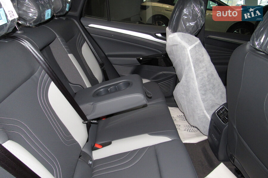 Volkswagen ID.4 Crozz - фото 29