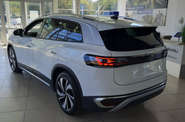 Volkswagen ID.6 Crozz Pure+