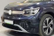 Volkswagen ID.6 Crozz Pro
