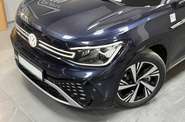 Volkswagen ID.6 Crozz Pro