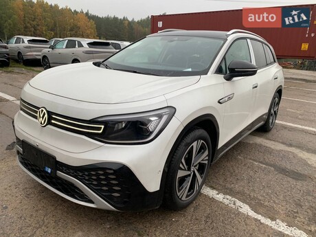 Volkswagen ID.6 Crozz 2024