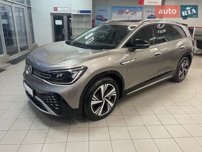 Volkswagen ID.6 Crozz 2024 Pro