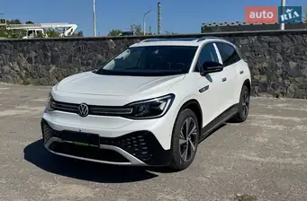 Volkswagen ID.6 Crozz