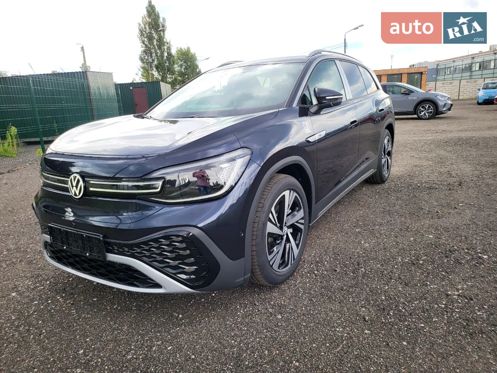 Volkswagen ID.6 Crozz Pro